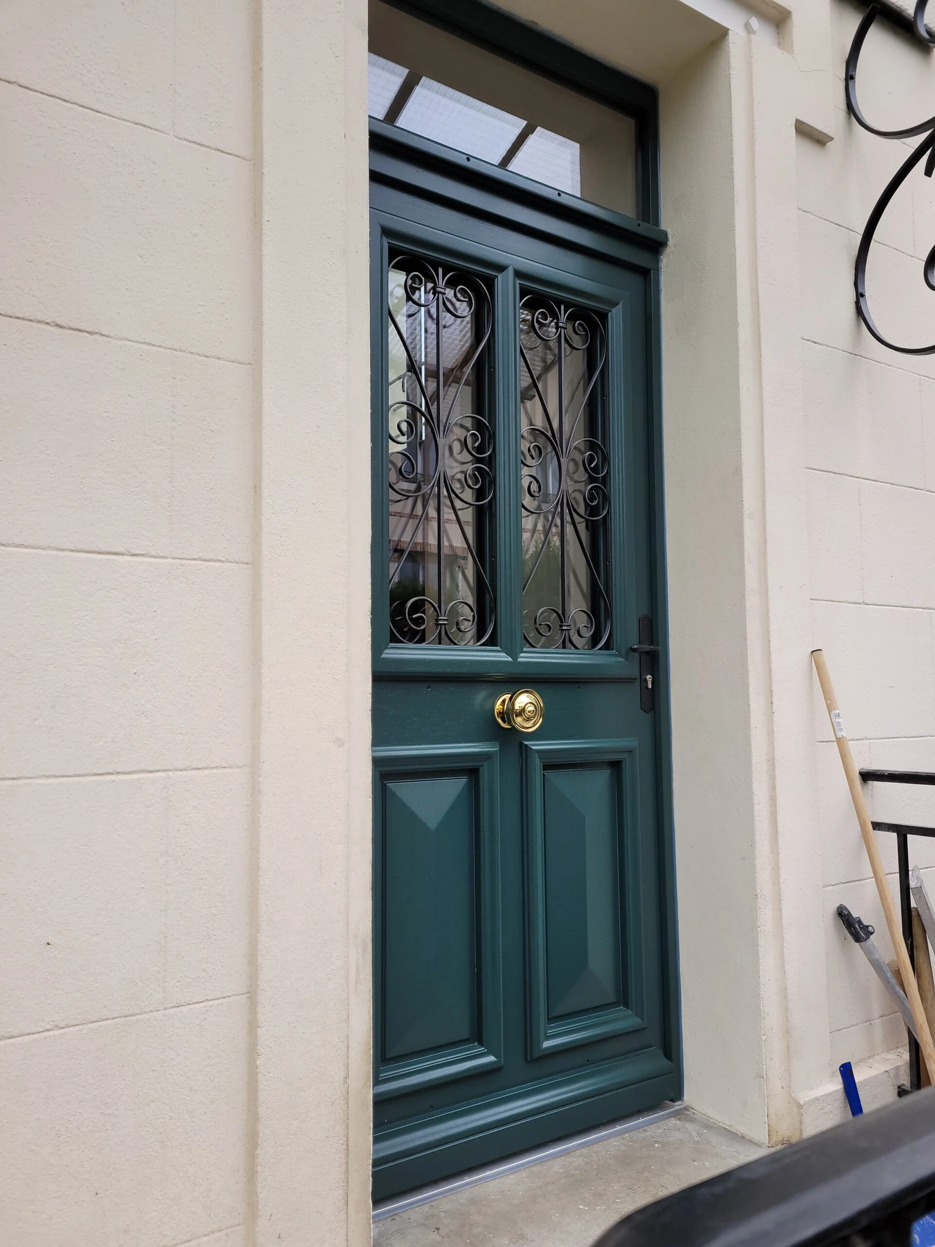 Porte après remplacement